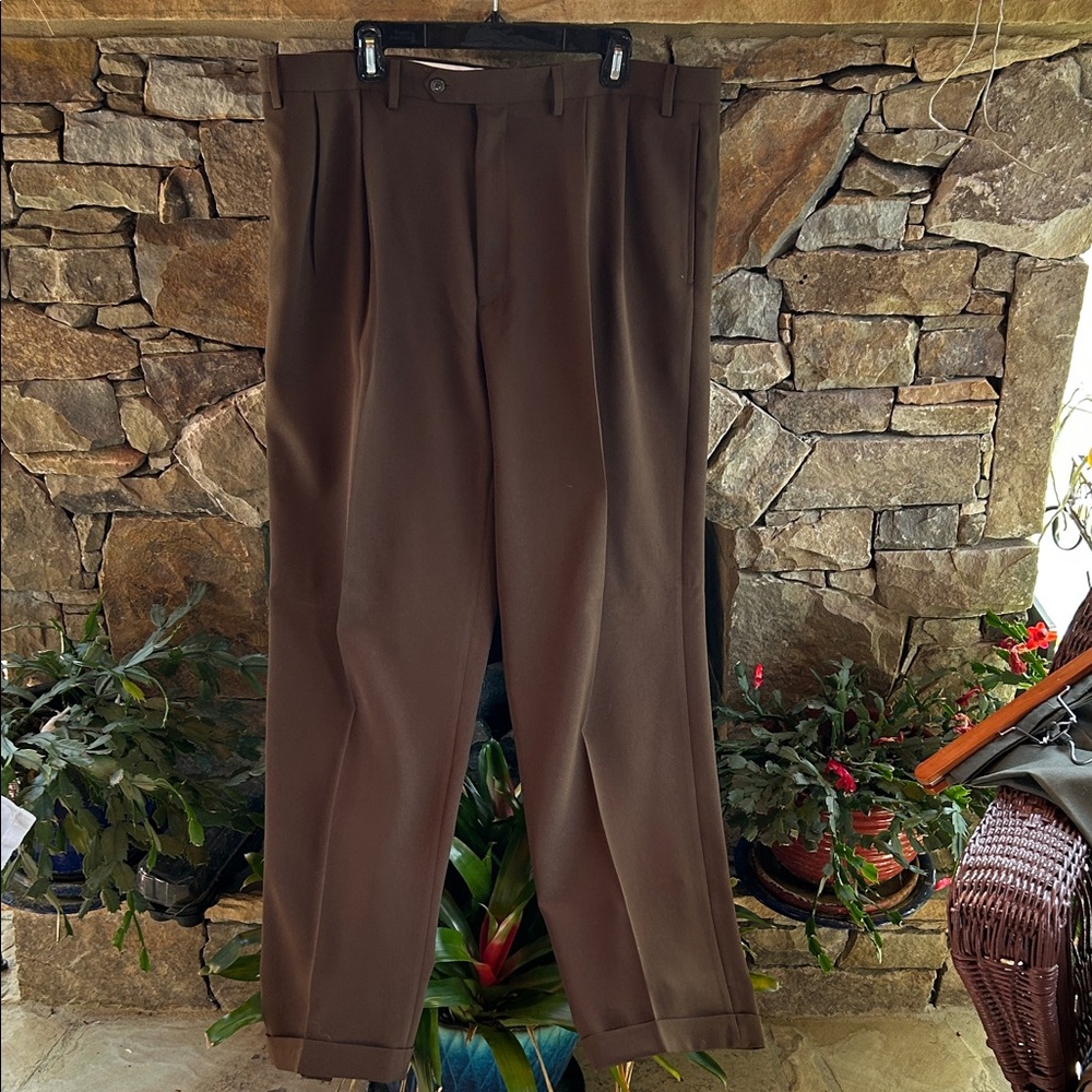 Lauren Ralph Lauren Classic Men's Brown Pleated Dress Pants; Like New;Size 40/32